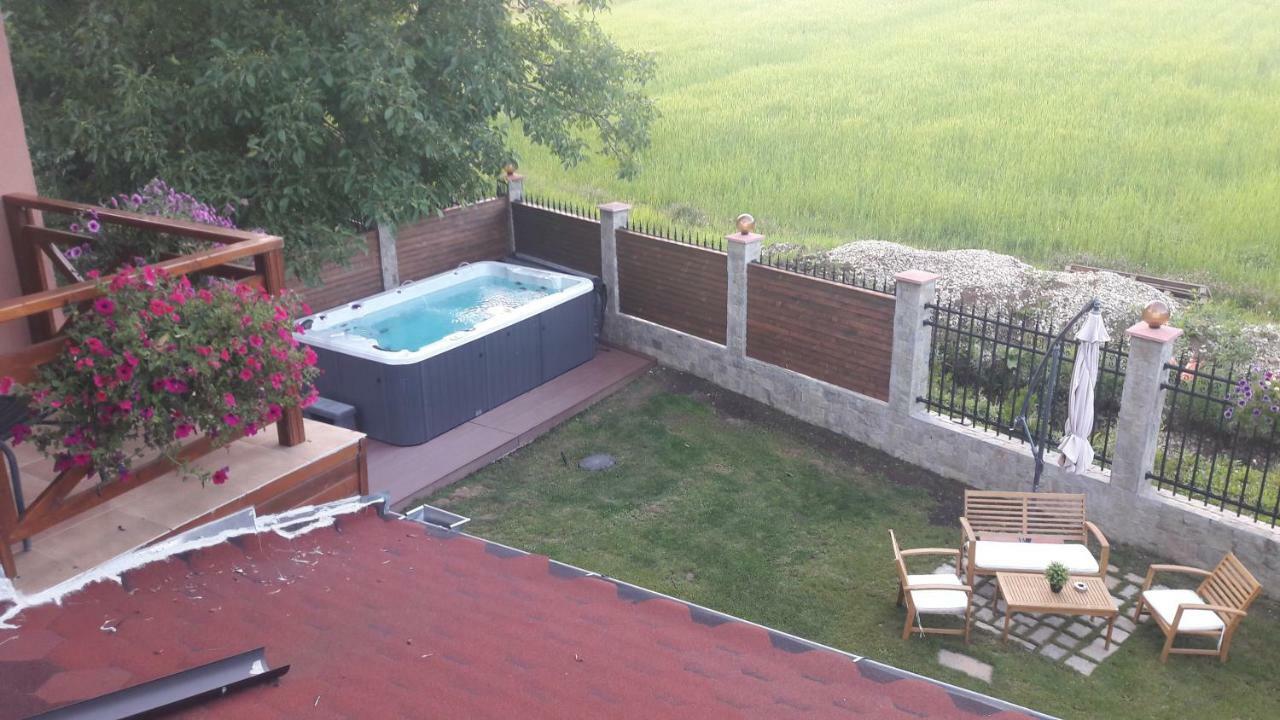 Lakata Guest House Zasele Экстерьер фото